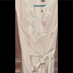 GORGEOUS BOUGHT IN PHILLIPINES WITH PRICE TAG